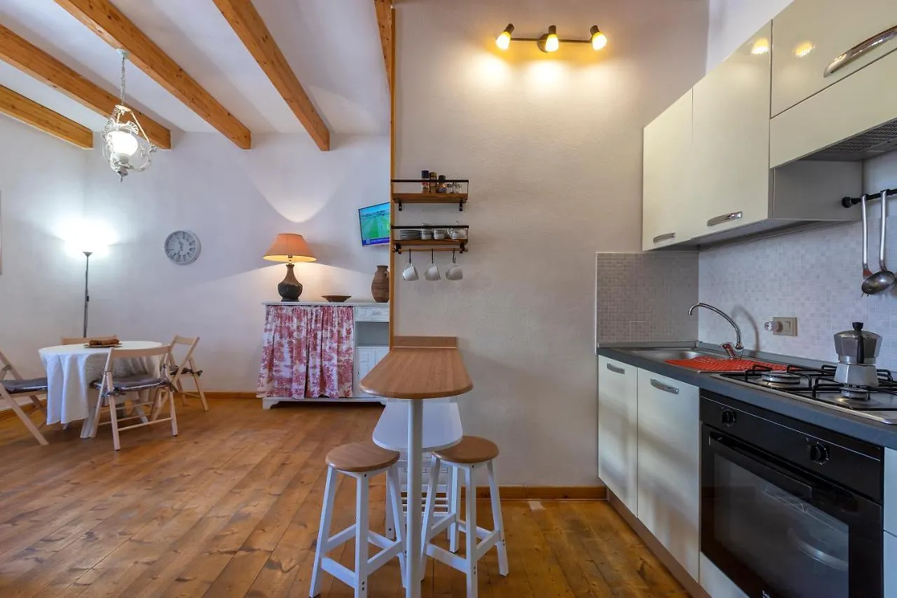 La Finestra Sul Teatro Apartment Alghero