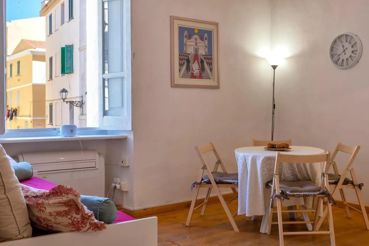 La Finestra Sul Teatro Apartment Alghero