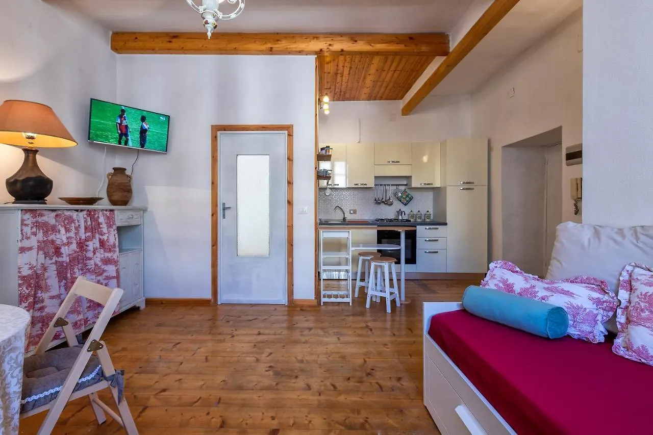 La Finestra Sul Teatro Apartment Alghero